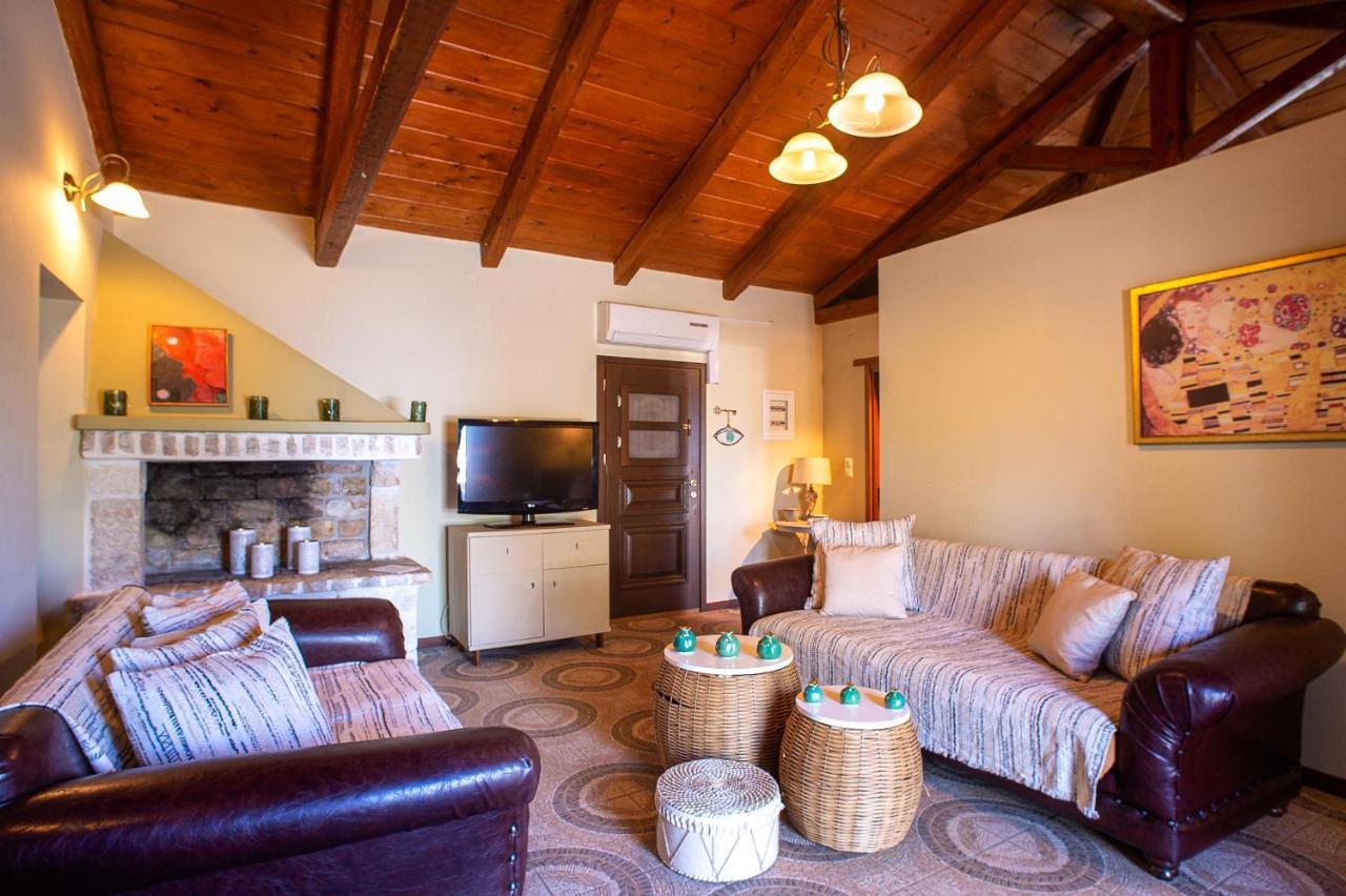 Paxosblue Suites & Villas Gaios Dış mekan fotoğraf