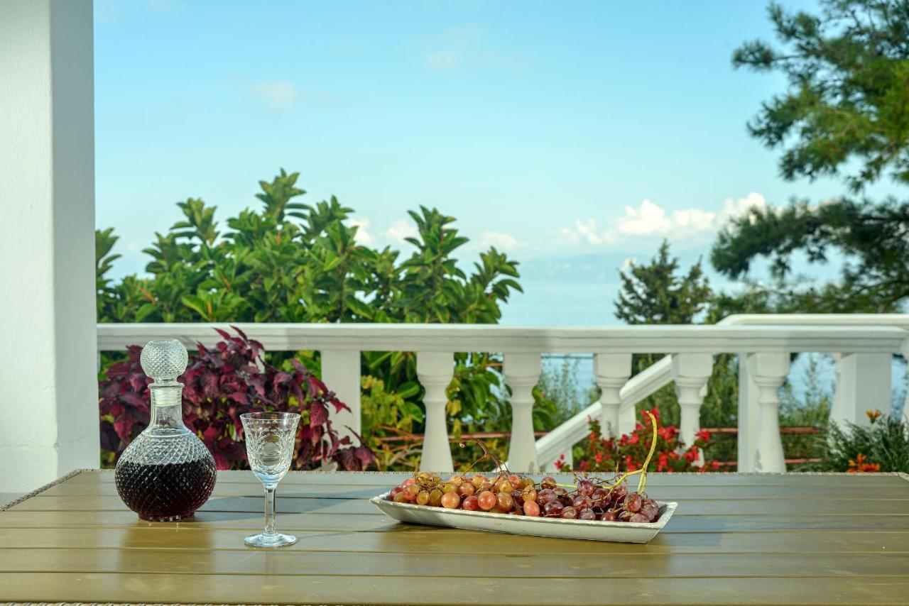 Paxosblue Suites & Villas Gaios Dış mekan fotoğraf