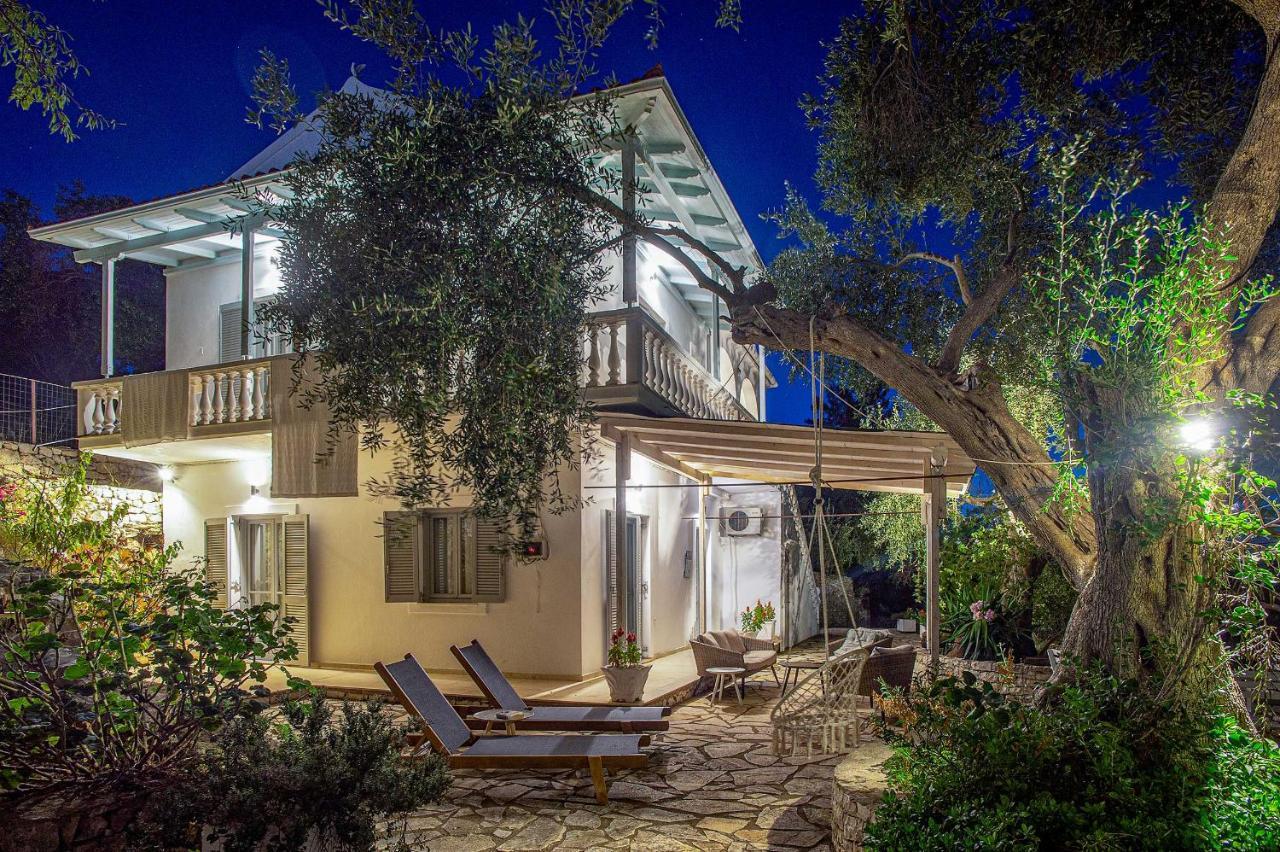 Paxosblue Suites & Villas Gaios Dış mekan fotoğraf